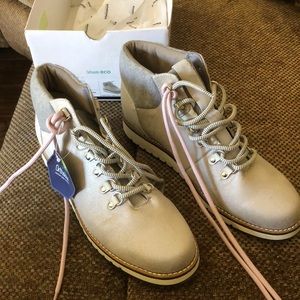 Silver katherina Ortholite eco boots